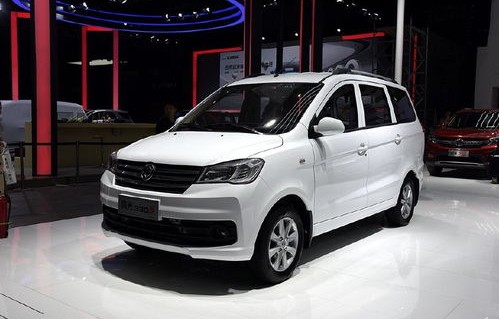 五菱面包车7座报价大全(五菱面包车7座报价图片)