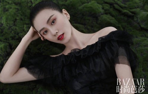 刘诗诗湿发微醺之美，芭莎大片惊艳呈现