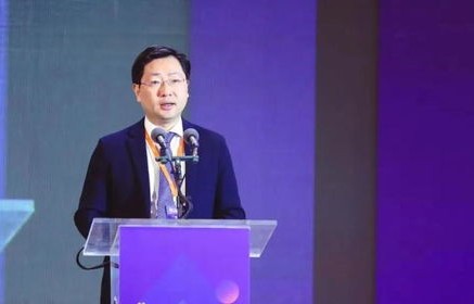 中国太平保险原副总经理肖星获无期徒刑，权力与贪念的代价