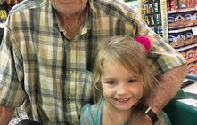 忘年交之约，90后女孩与82岁爷爷的温暖故事