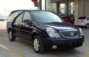 商务别克七座车gl8(商务别克七座车gl8加油)