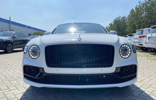 宾利飞驰2022款价格图片(宾利飞驰最新消息)