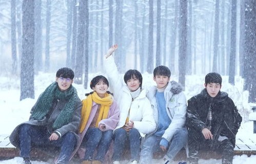 短剧请不要放开我的手——80集的深情演绎