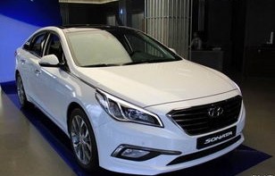 现代索纳塔8价格(现代索纳塔8价格24)