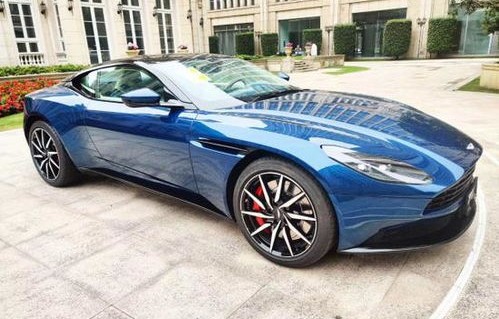 马丁车价格阿斯顿马丁(马丁车价格阿斯顿马丁最低多少钱)