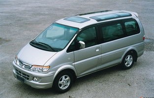 东风风行9座商务车(东风风行9座商务车报价及图片大全)