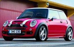 汽车迷你mini新款报价(宝马mini一般人养得起吗)