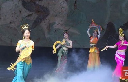 短剧凤落尘烟——84集的视觉盛宴