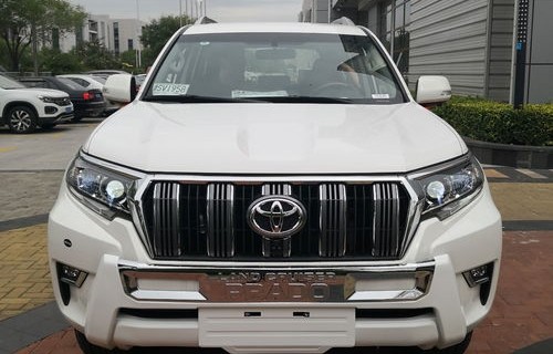 霸道丰田普拉多(霸道2020款丰田普拉多)