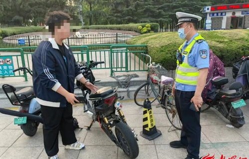 济南交警迅速行动，严打炸街行为——多名年轻人被抓，彰显城市交通管理决心