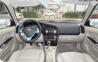 东南菱悦v3(东南菱悦v3电瓶型号)