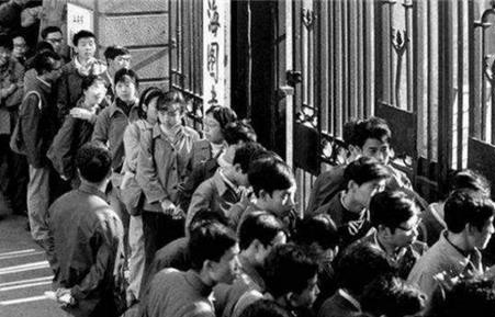 短剧富可敌国，保安老爸放肆宠的深度解析