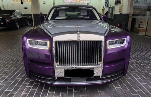 劳斯莱斯幻影多少钱(劳斯莱斯幻影多少钱最新款2022价格)