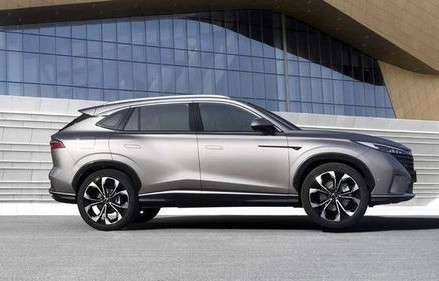 荣威汽车怎么样(第三代荣威rx5质量怎么样)