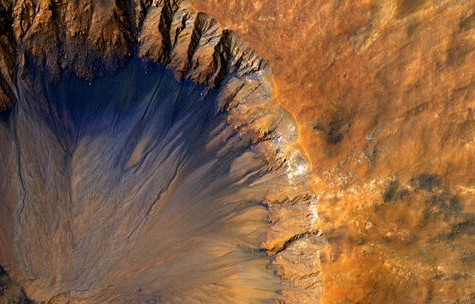 哀牢山夜间的神秘面纱，二氧化碳的夜晚释放