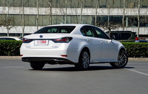 雷克萨斯gs300(雷克萨斯gs300h)