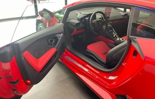 兰博基尼超跑价格及图片(兰博基尼超级跑车价格)