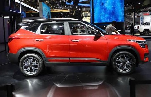 2022款起亚傲跑kx3最新款(起亚傲跑kx3报价)