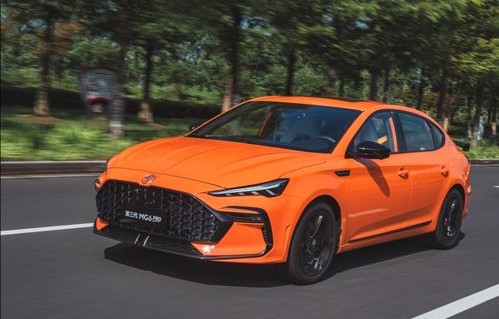 如何选择适合自己的运动轿车