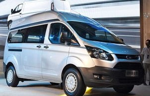 江铃福特全顺汽车(江铃福特全顺汽车备胎怎么换)