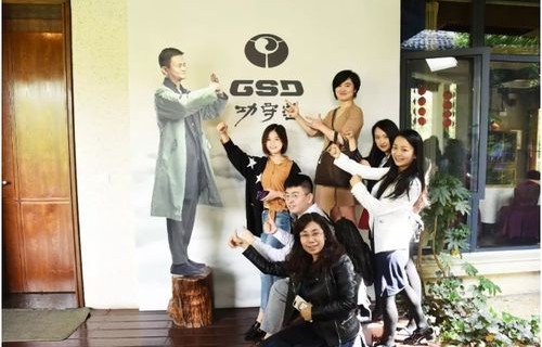 共白头之约，一部60集短剧的深情演绎