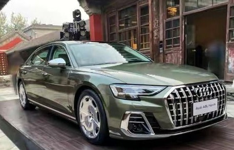 一千多万的奥迪a8(奥迪霍希版2024款价格)