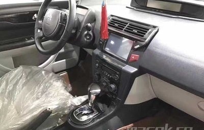 小型车女士自动挡排名(小型车女士自动挡排名前十)