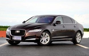 捷豹xfl报价及图片(捷豹2019款报价及图片)