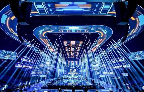 2025年跨年晚会直播，璀璨之夜，共度新篇章