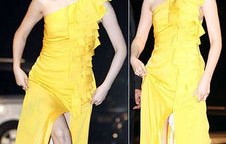 曾黎红毯前的独特准备，按脚仪式