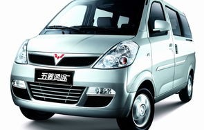 五菱之光最便宜的一款(五菱库存新车2万左右)