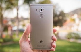 华为手机贴膜视频教学，轻松学会贴膜技巧