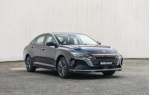 东风风神奕炫max(东风风神奕炫max钥匙怎么换电池)