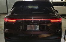 保时捷卡宴车标(保时捷卡宴车标多少钱一个)