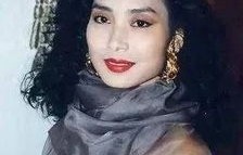 短剧我的四个姐姐绝色倾城——家族情感与倾城之美的交织