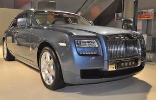 劳斯莱斯多少钱(最便宜的劳斯莱斯多少钱)