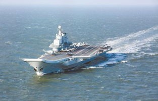 辽宁舰编队绕菲律宾一圈，国防部权威回应分析