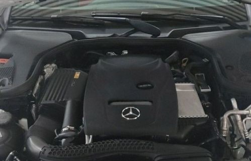 奔驰e200报价及图片(奔驰c200最新价格及图片)