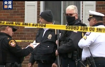 两外国人在美国抢劫中国饭店，事件分析与社会反思