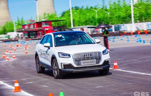 奥迪纯电动suv2022款(奥迪最新纯电动车)