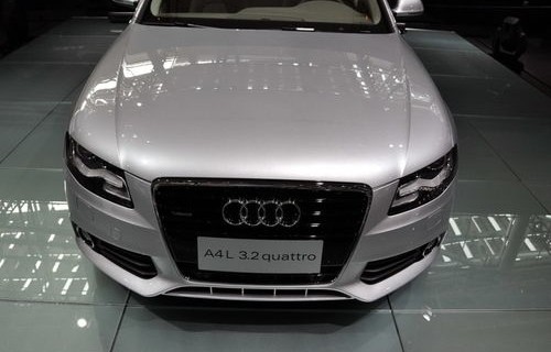 奥迪a4l多少钱(21年奥迪a4l多少钱)