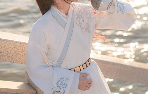 穿越剧无双小县令——84集的精彩演绎