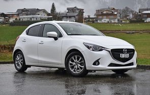 马自达2二手车价格(马自达2二手车价格09年)