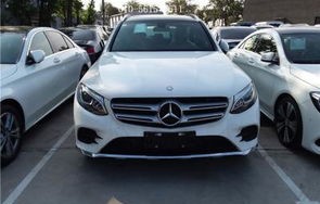 奔驰e200多少钱(奔驰e200多少钱一辆2010款)