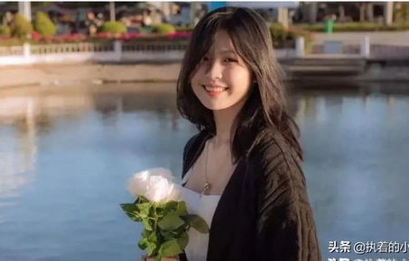 短剧我的绝色美女房客——杨妍的故事