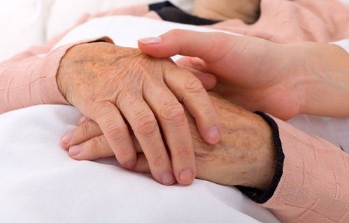 奇迹的诞生——男子确诊肺癌后，医生用一根针成功冻死癌细胞