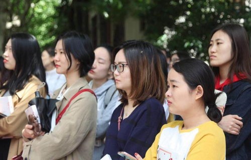 短剧财阀小娇妻，跨越102集的浪漫与现实