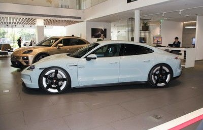 taycan中文名叫什么(卡宴)