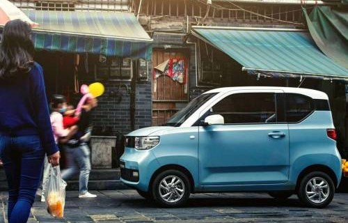 尺寸最小的在售燃油车(最小的燃油微型车)