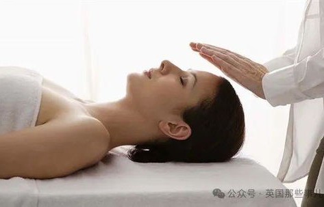 女模特重获新生，患癌后切除八器，康复之路的坚韧与希望